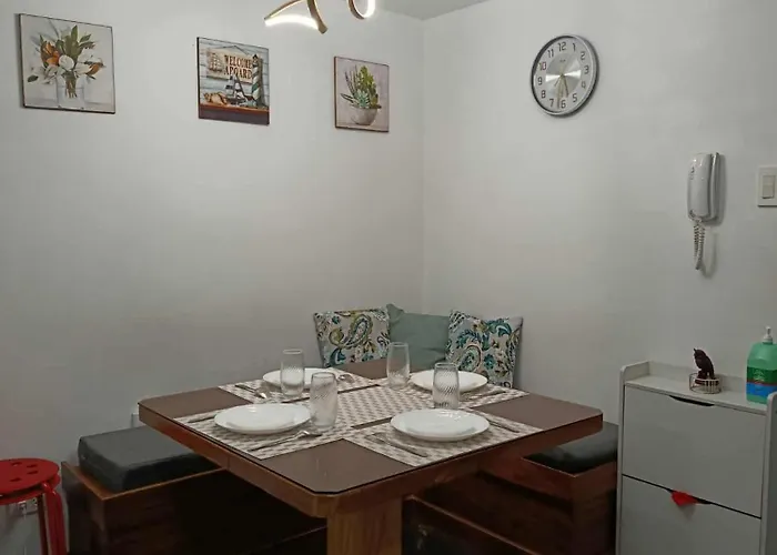 Aparthotel Azure View Near Naia Airport 3*
